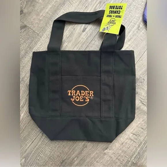 Trader Joe's LOT Of 4 Limited Trader Joe's Mini Halloween Canvas Tote Bag! New! - Picture 6 of 7